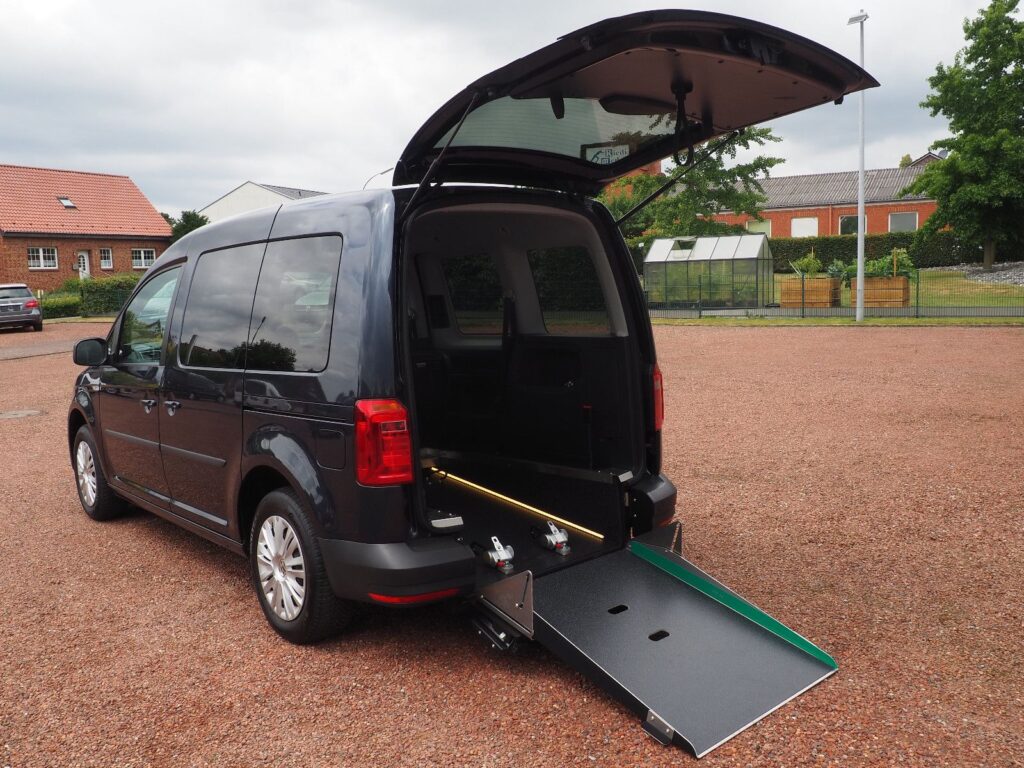 Volkswagen Caddy Klima Kamera Rollstuhlgerecht/Wenderampe