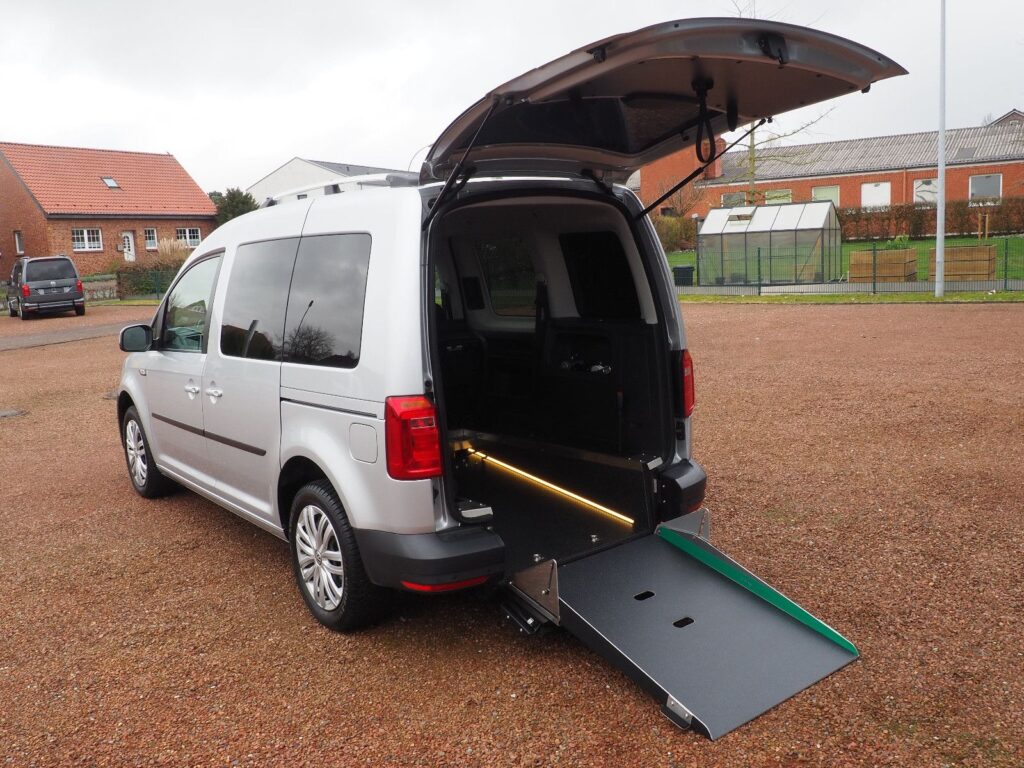 Volkswagen Caddy Rollstuhlrampe behindertengerecht